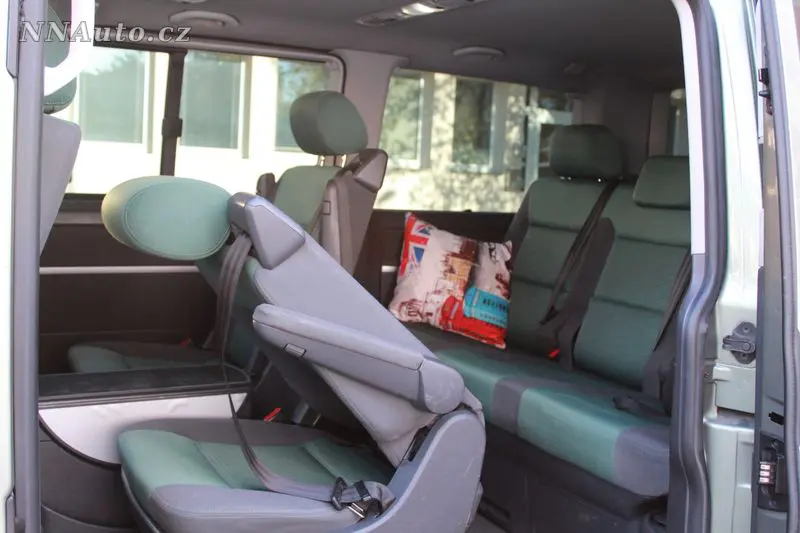 Volkswagen Multivan – foto 8