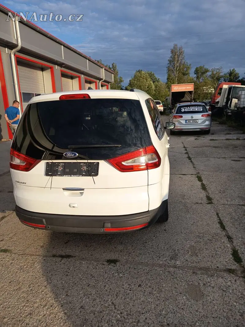 Ford Galaxy 2014 – fotografie vozu