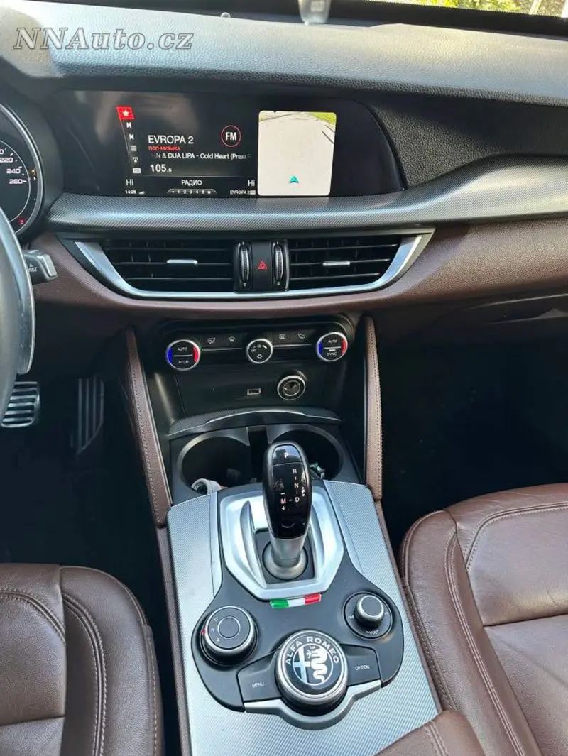 Alfa-romeo Stelvio – foto 7