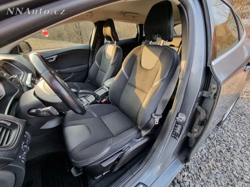 Volvo V40 – foto 7