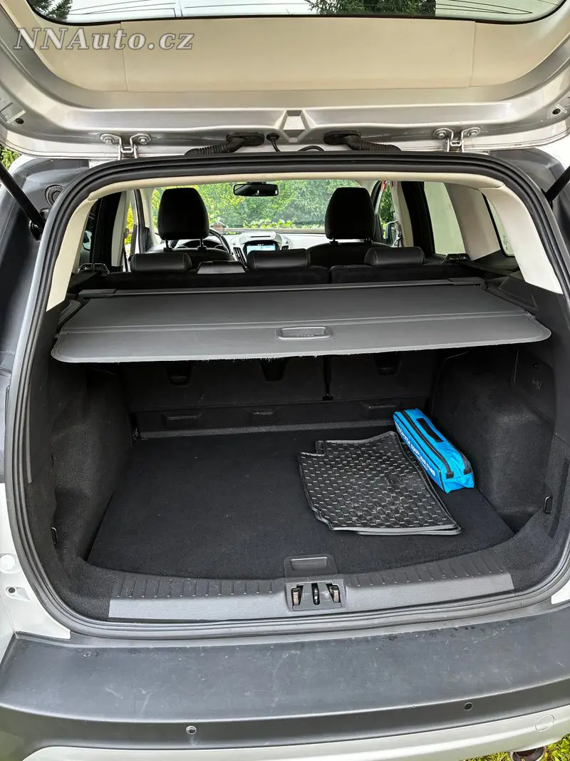 Ford Kuga 2018 – fotografie vozu
