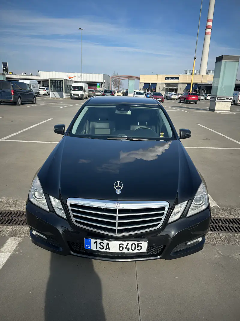 Mercedes-benz E-class 2009