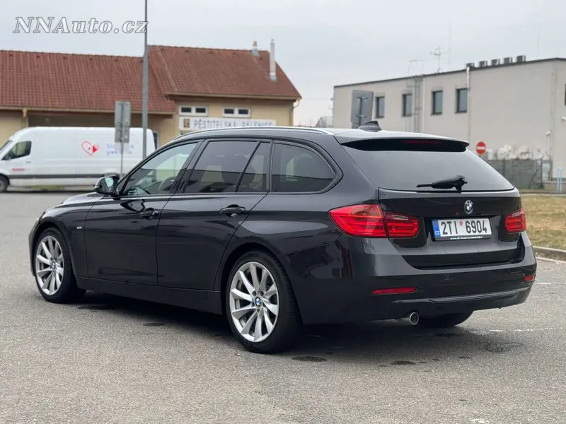 BMW 3-Series – foto 5