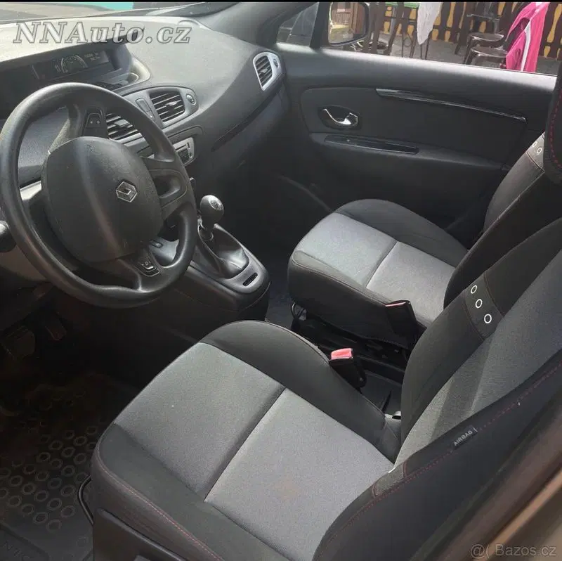 Renault Scenic 2013 – fotografie vozu