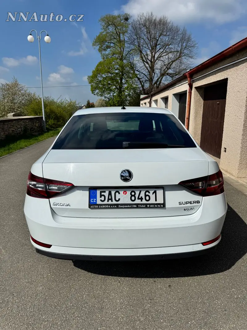 Skoda Superb – foto 4