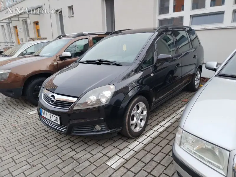 Opel Zafira – foto 2