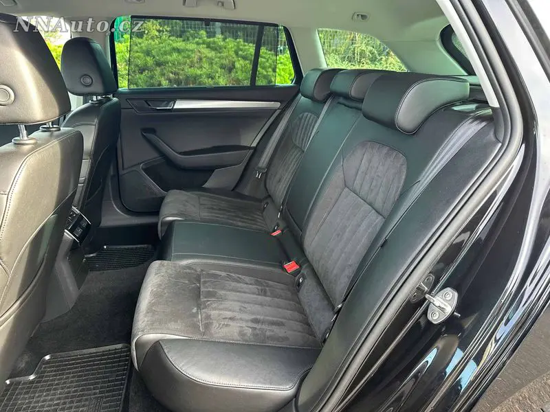 Skoda Superb – foto 8