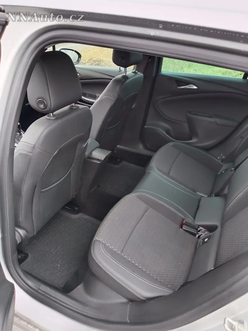 Opel Astra – foto 9