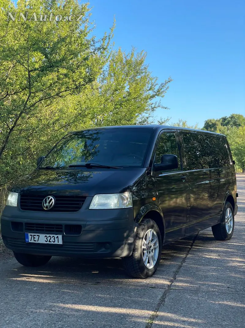 Volkswagen Caravelle 2006 – fotografie vozu