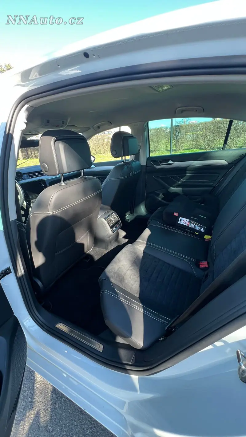 Volkswagen Passat – foto 8