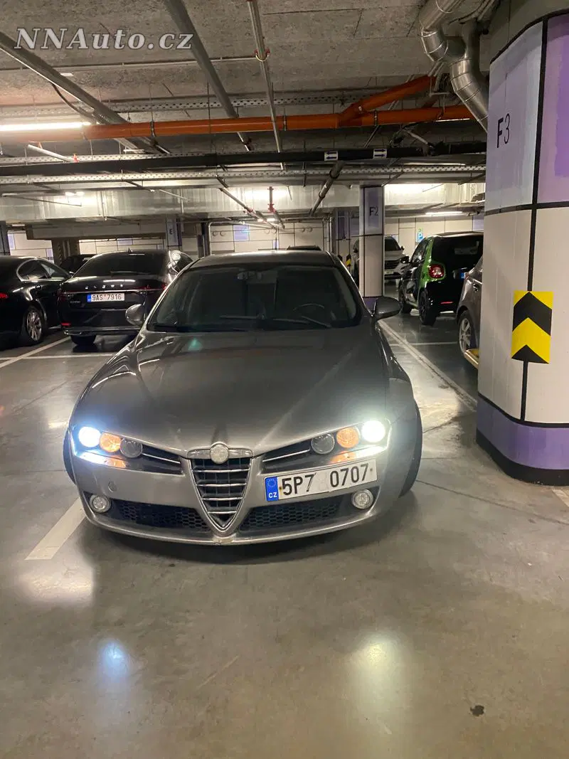 Alfa Romeo Giulia 2006 – fotografie vozu