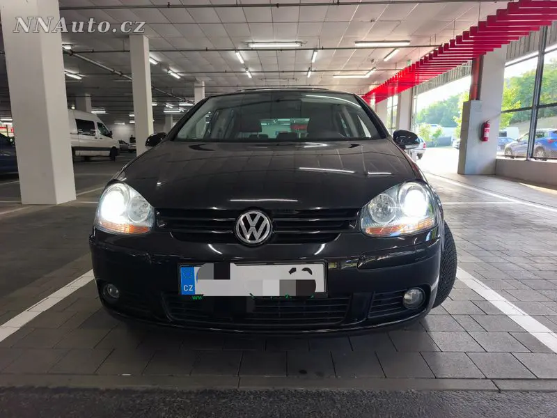 Volkswagen Golf 2008 – fotografie vozu