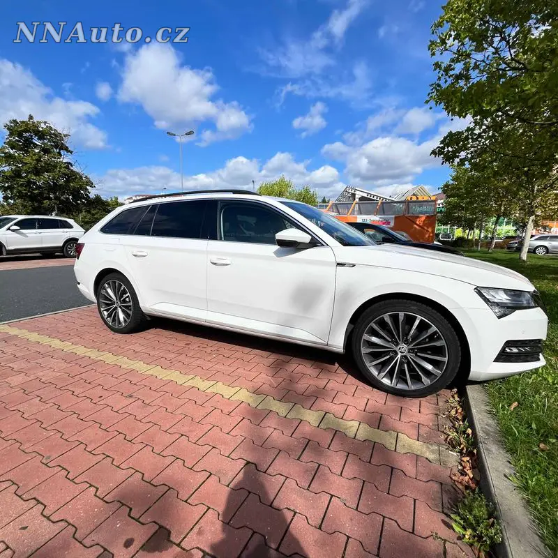 Skoda Superb – foto 10