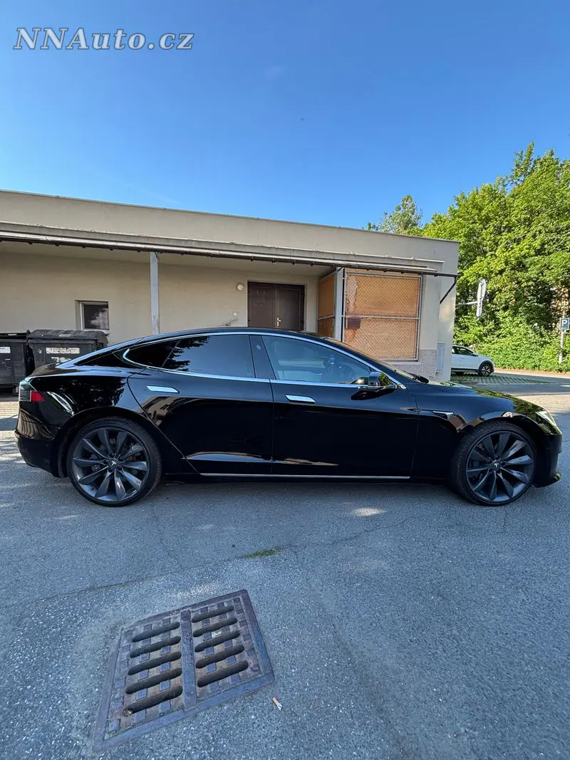 Tesla Model-S – foto 8