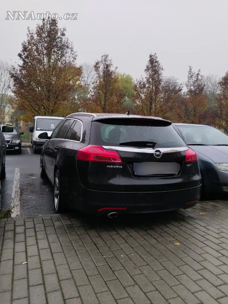 Opel Insignia 2010 – fotografie vozu