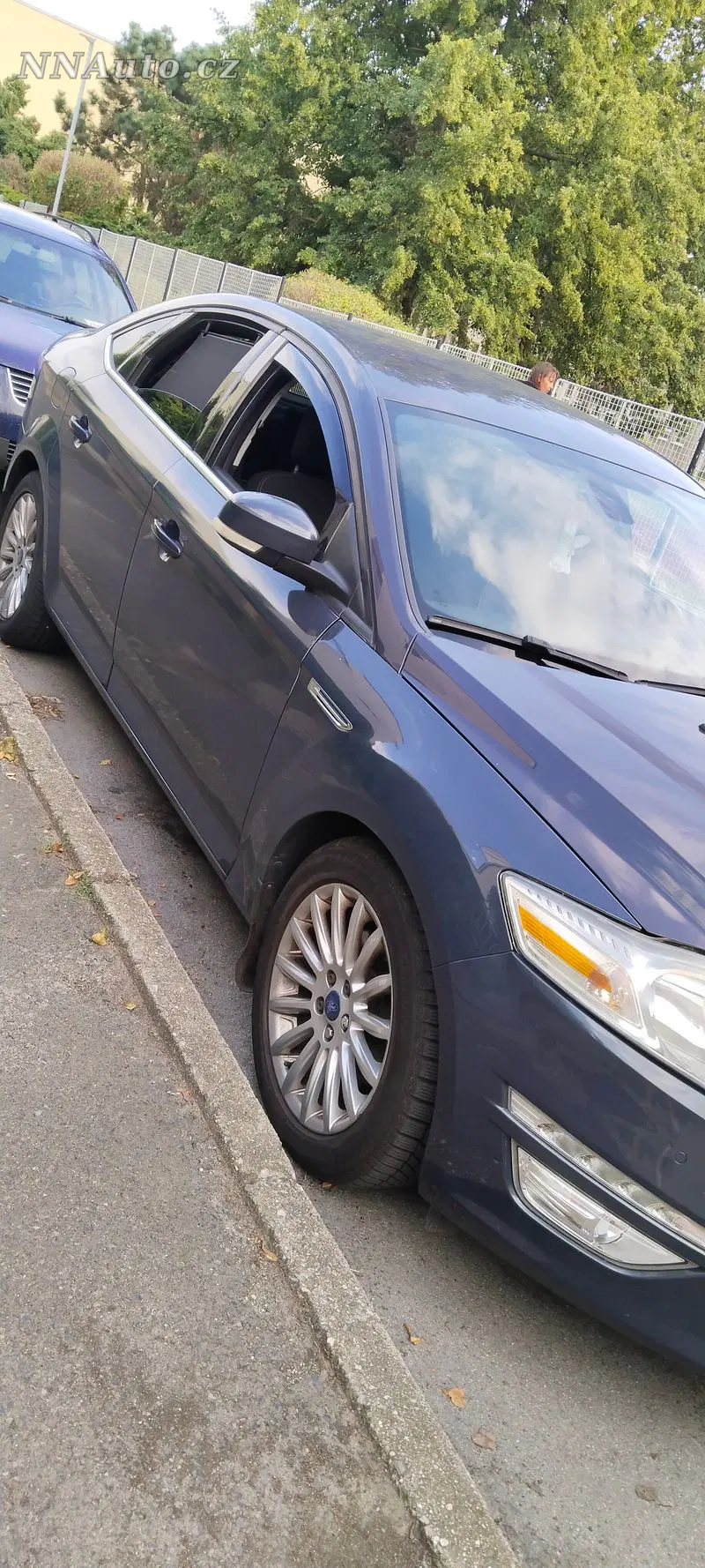 Ford Mondeo 2013 – fotografie vozu