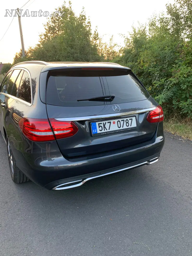 Mercedes-Benz C-Class 2016 – fotografie vozu