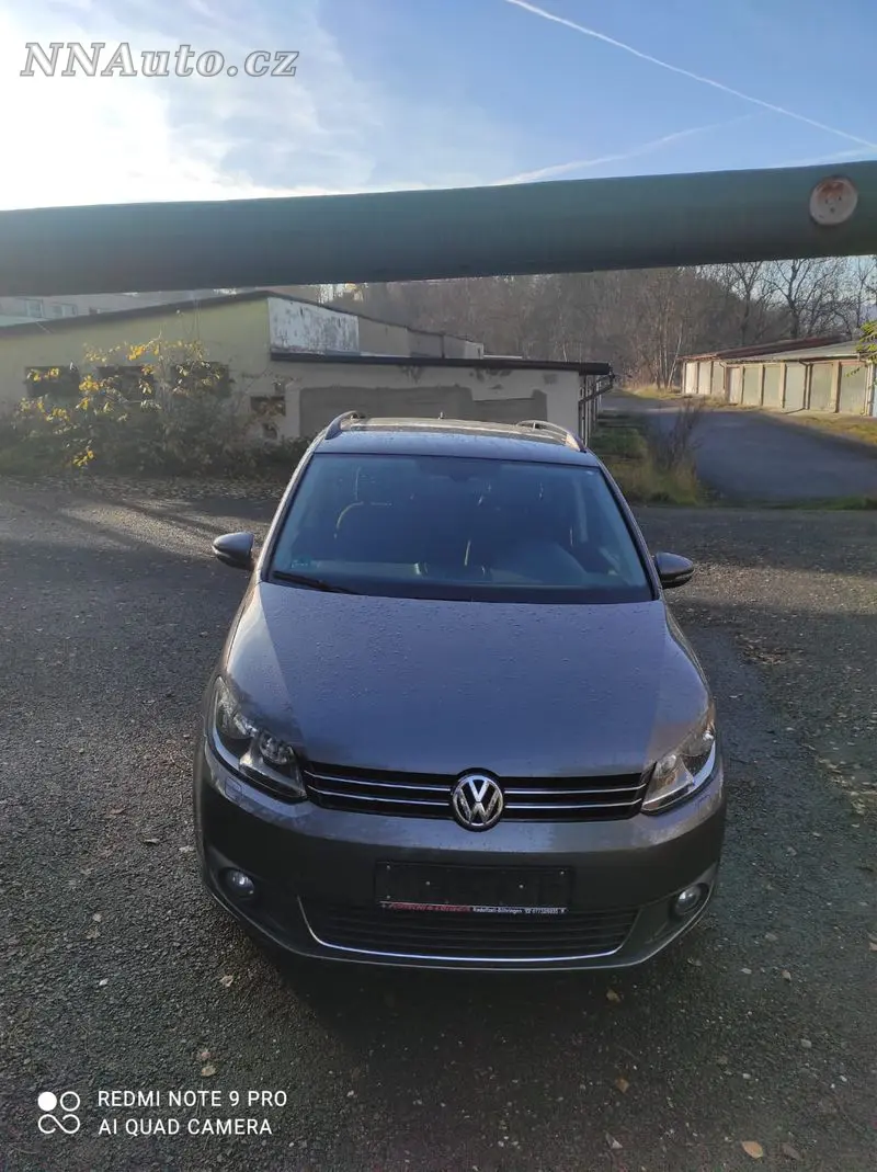 Volkswagen Touran – foto 2