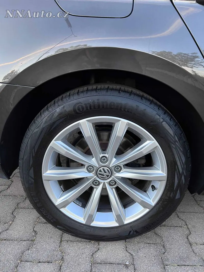 Volkswagen Passat – foto 9