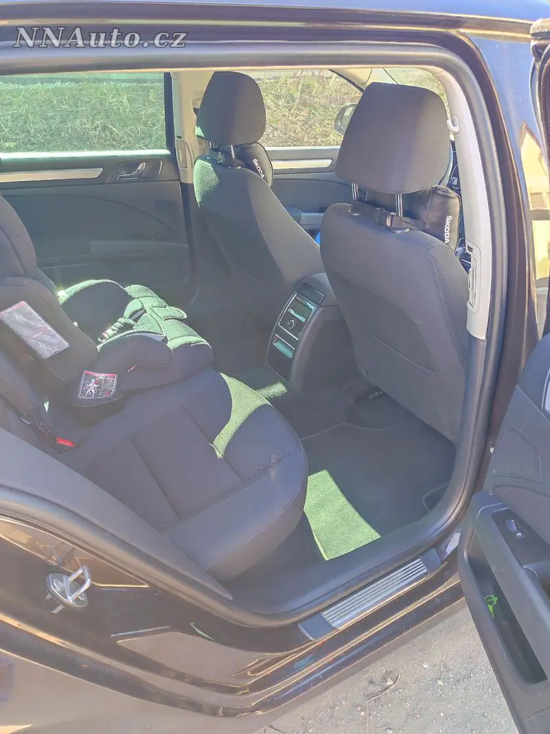 Skoda Superb – foto 2