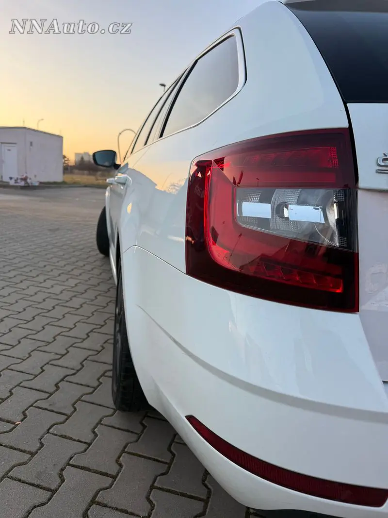 Skoda Octavia – foto 9