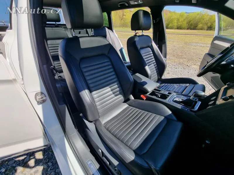 Volkswagen Passat – foto 8