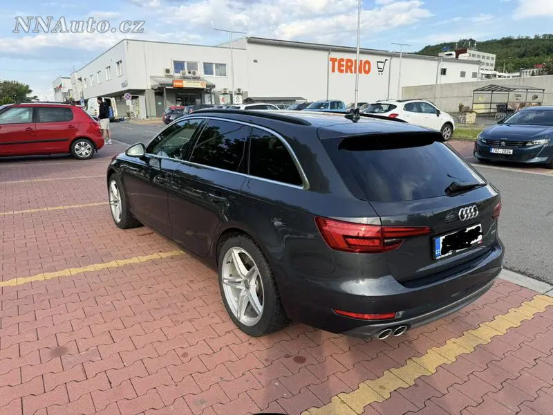 Audi A4 – foto 8