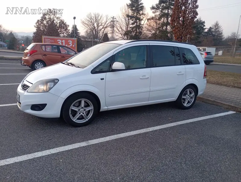 Opel Zafira – foto 2
