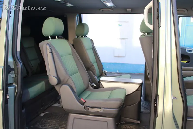 Volkswagen Multivan – foto 4
