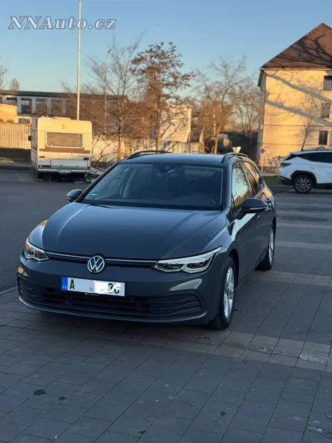 Volkswagen Golf-variant 2023