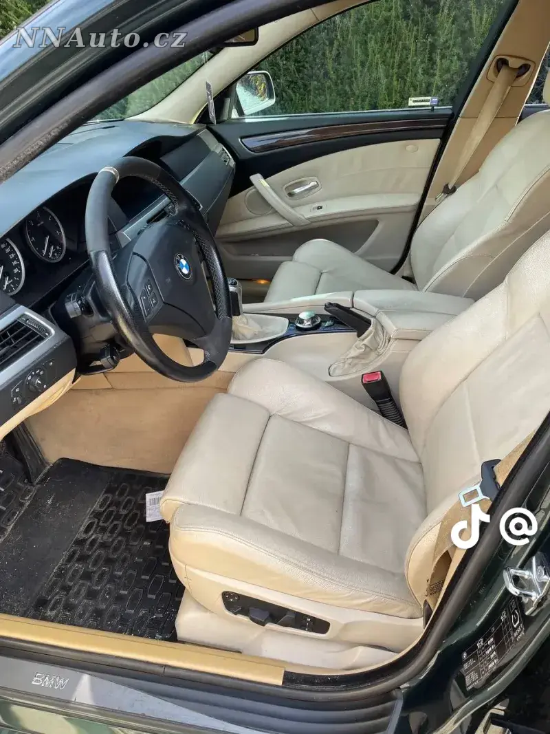 BMW 5-Series-Touring – foto 8