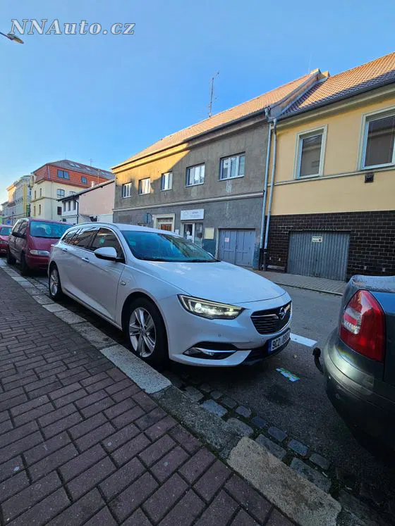Opel Insignia 2018 na prodej – hlavní fotografie
