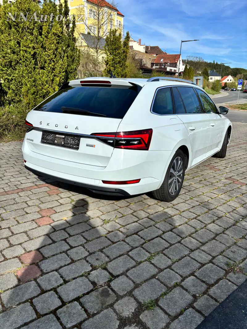 Skoda Superb – foto 4