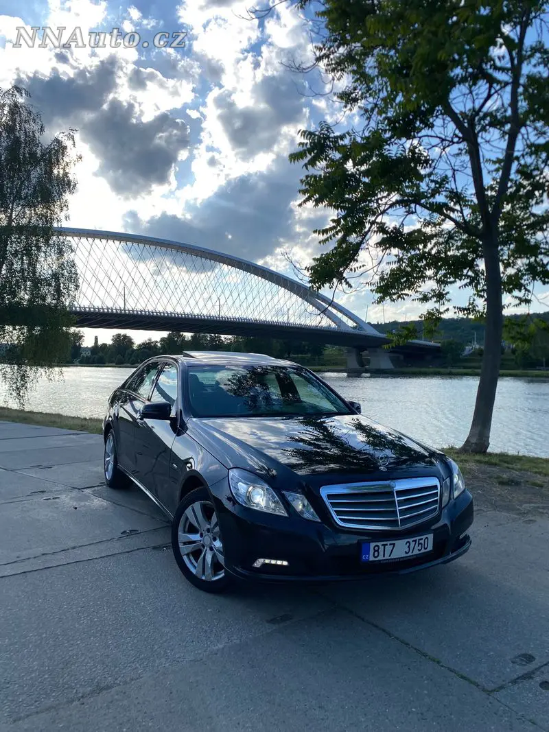 Mercedes-benz E-Class – foto 1