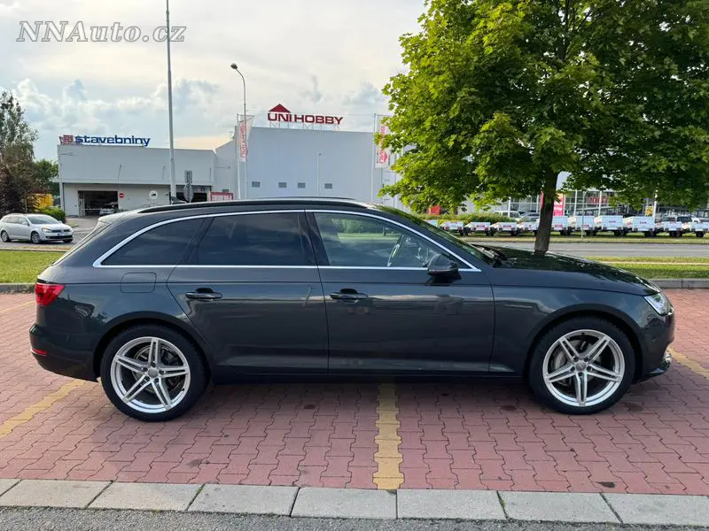 Audi A4 – foto 8