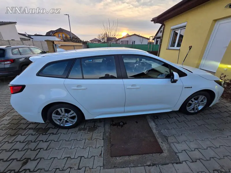 Toyota Corolla – foto 4