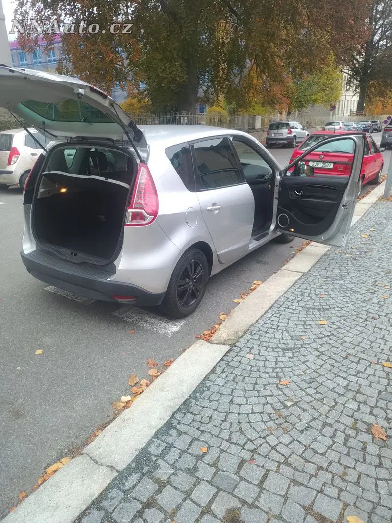 Renault Scenic 2012 – fotografie vozu
