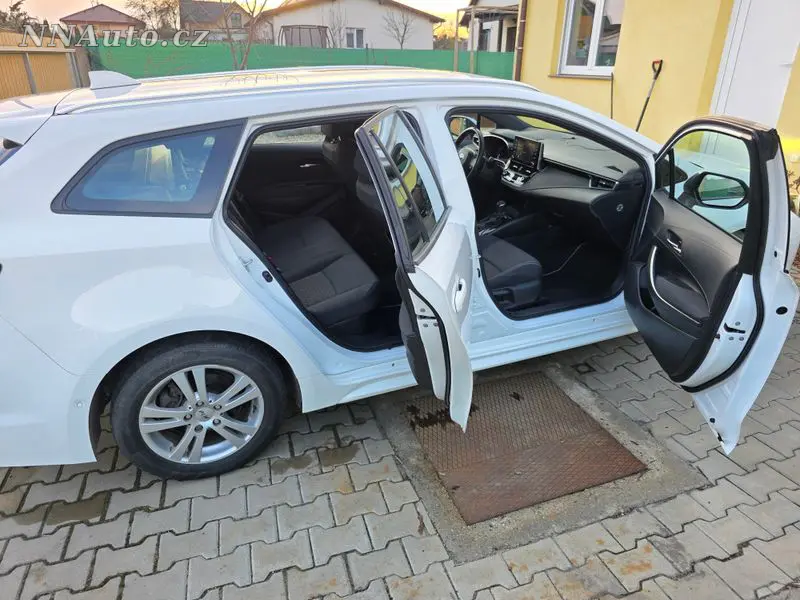Toyota Corolla – foto 9
