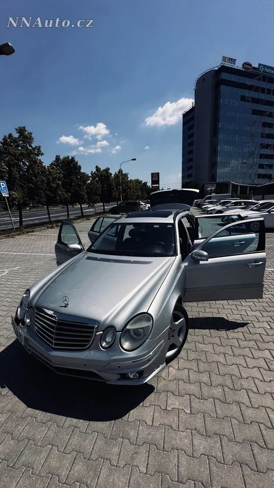 Mercedes-Benz E-Class 2004 na prodej – hlavní fotografie