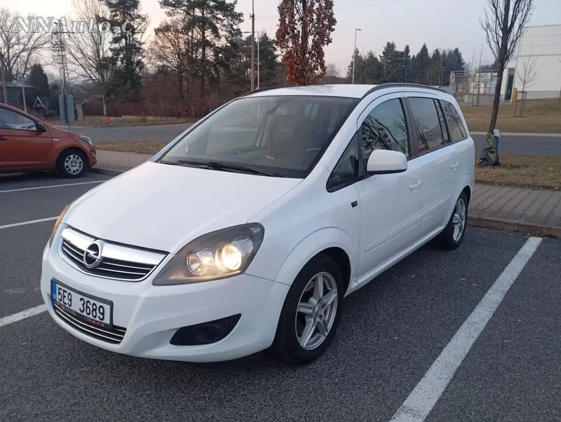 Opel Zafira – foto 7