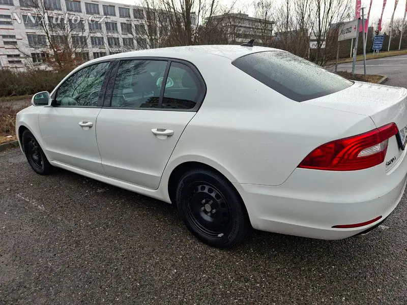 Skoda Superb – foto 4