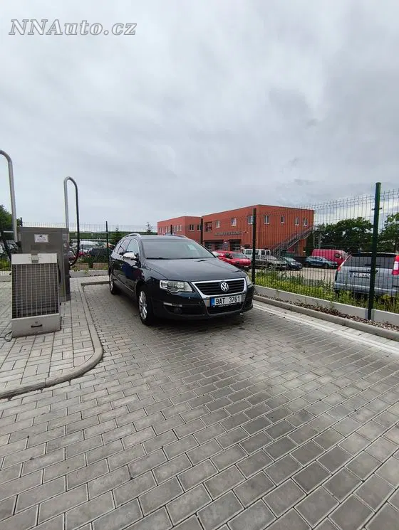 Volkswagen Passat 2006 na prodej – hlavní fotografie