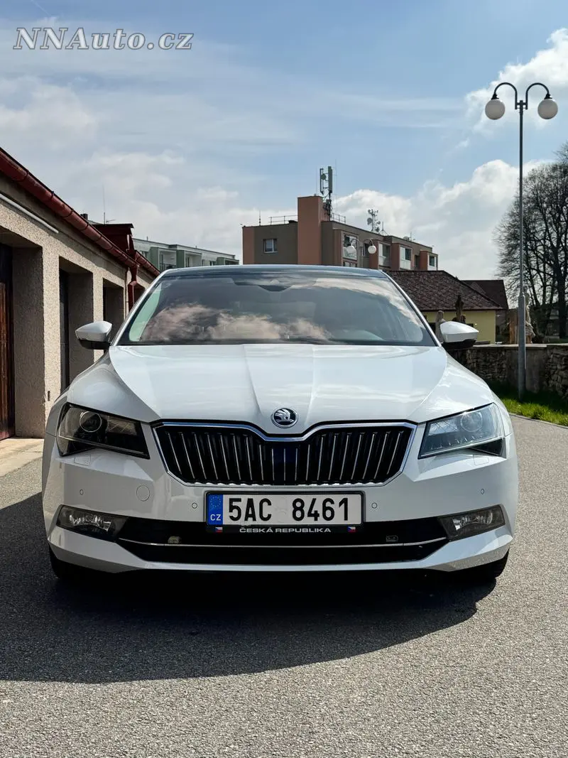 Skoda Superb – foto 2