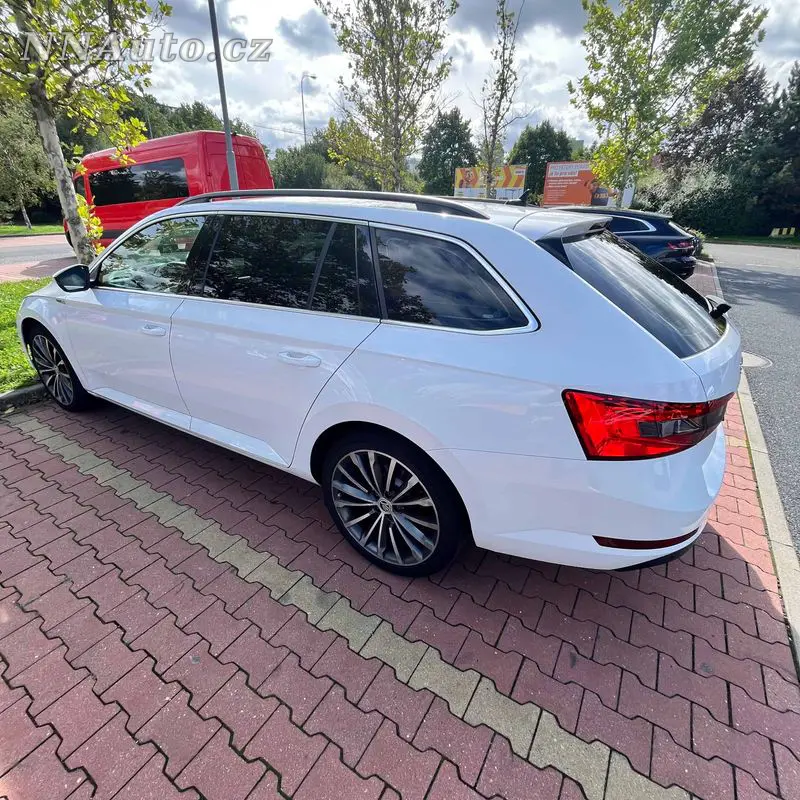 Skoda Superb – foto 7