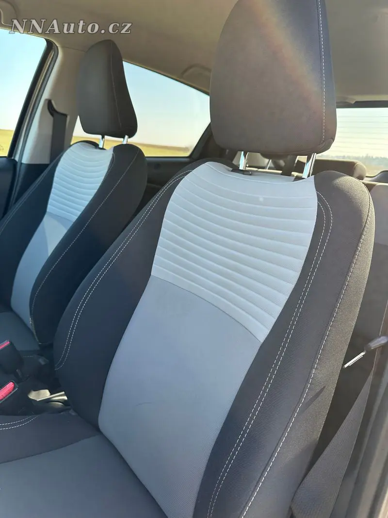 Toyota Yaris – foto 10