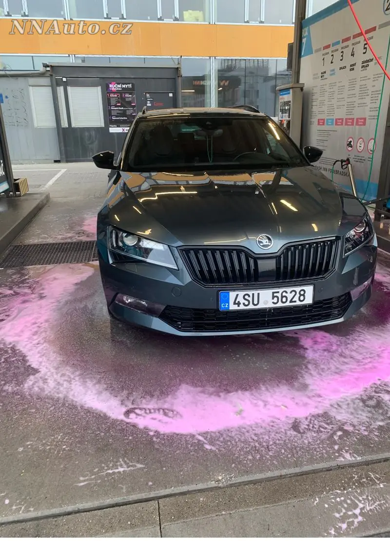 Skoda Superb – foto 2