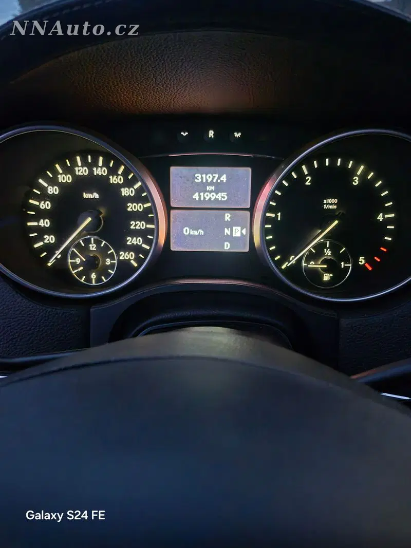 Mercedes-Benz GLS 2009 – fotografie vozu