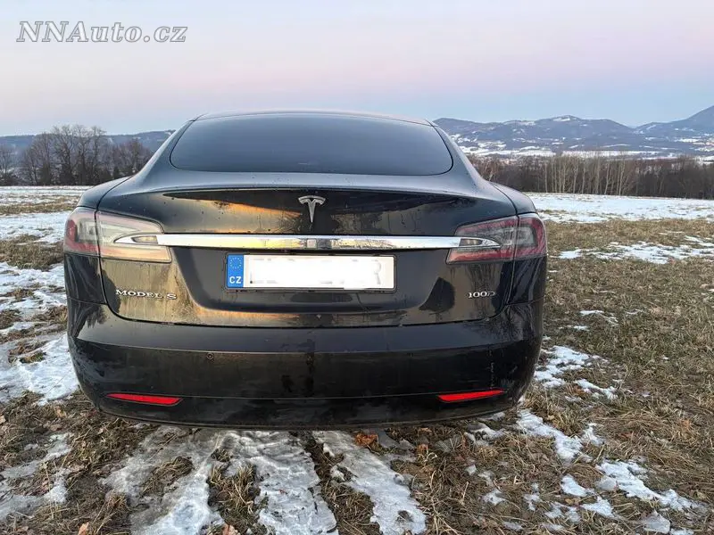Tesla Model-S – foto 5