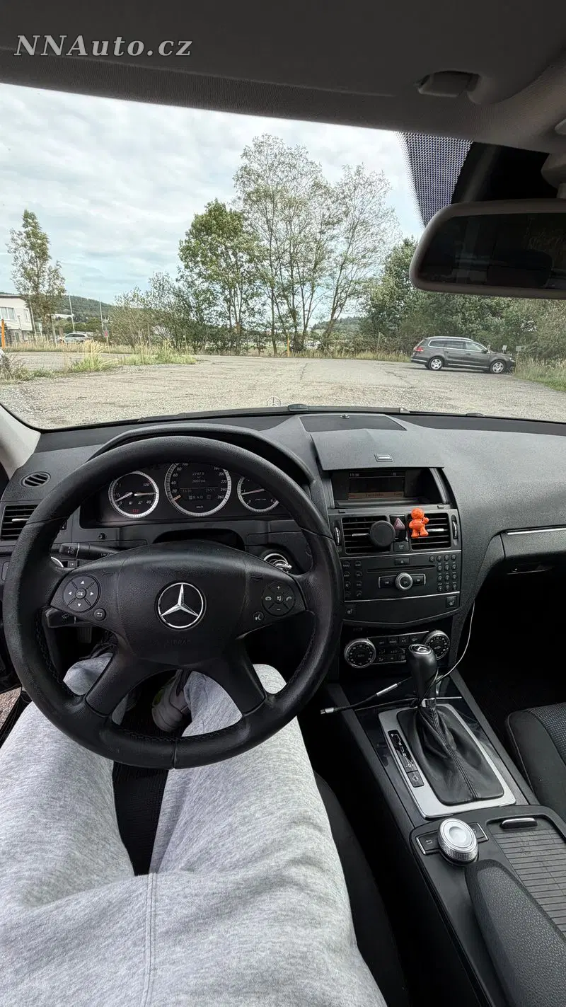 Mercedes-Benz C-Class 2008 – fotografie vozu