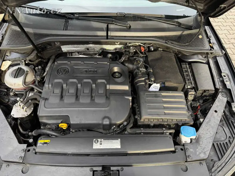 Volkswagen Passat – foto 8